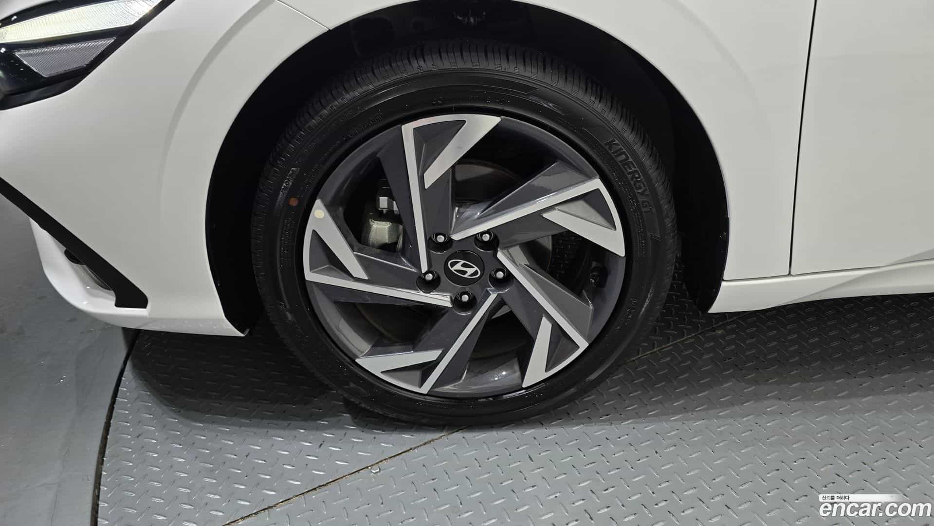 AVANTE Hyundai 2025.9-OUTER-005