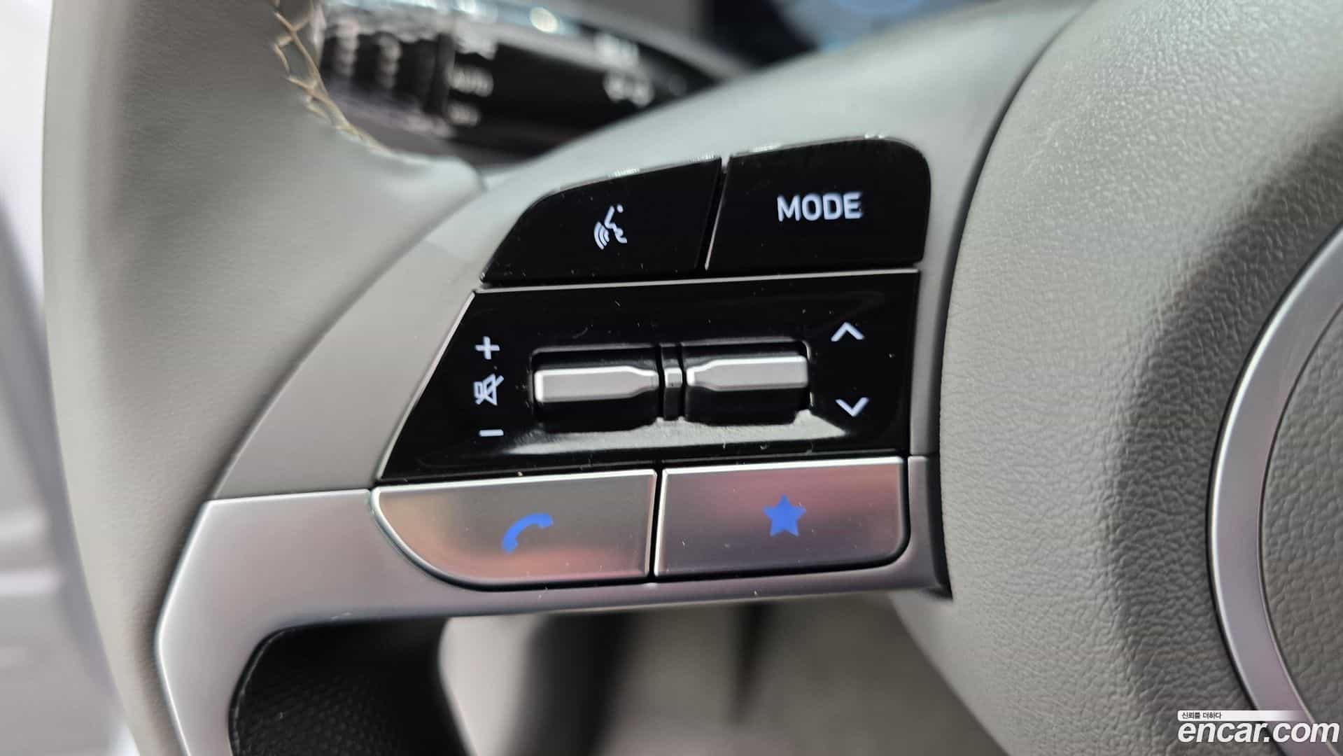 AVANTE Hyundai 2025.9-OPTION-043