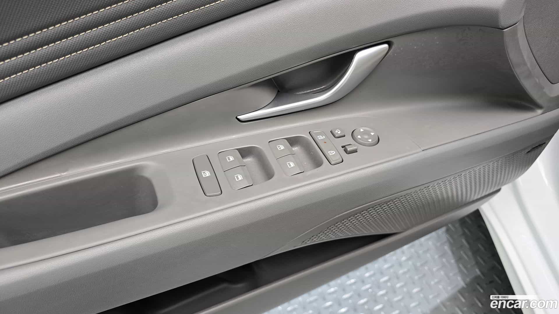 AVANTE Hyundai 2025.9-OPTION-047