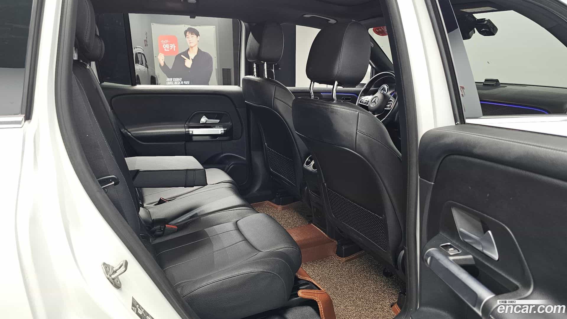 GLB-Class Mercedes-Benz 2022.3-OPTION-015