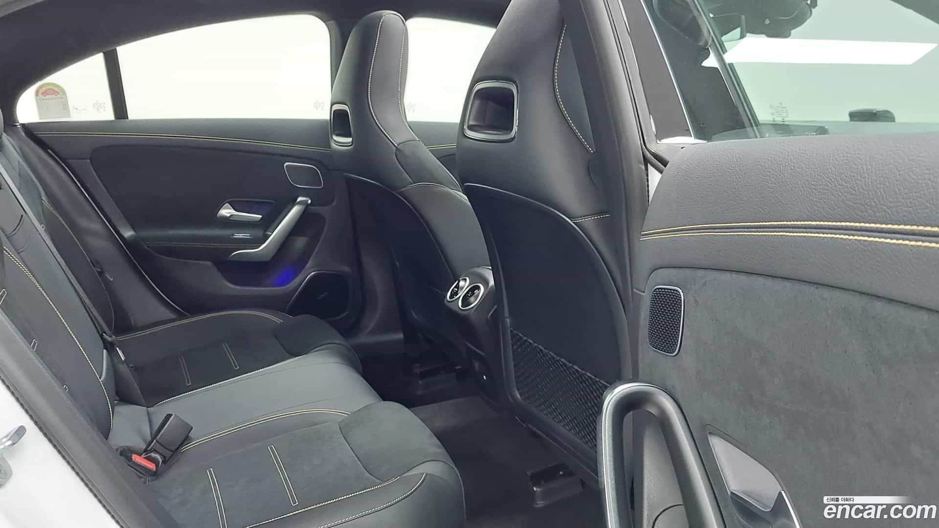 CLA-Class Mercedes-Benz 2025.10-INNER-010