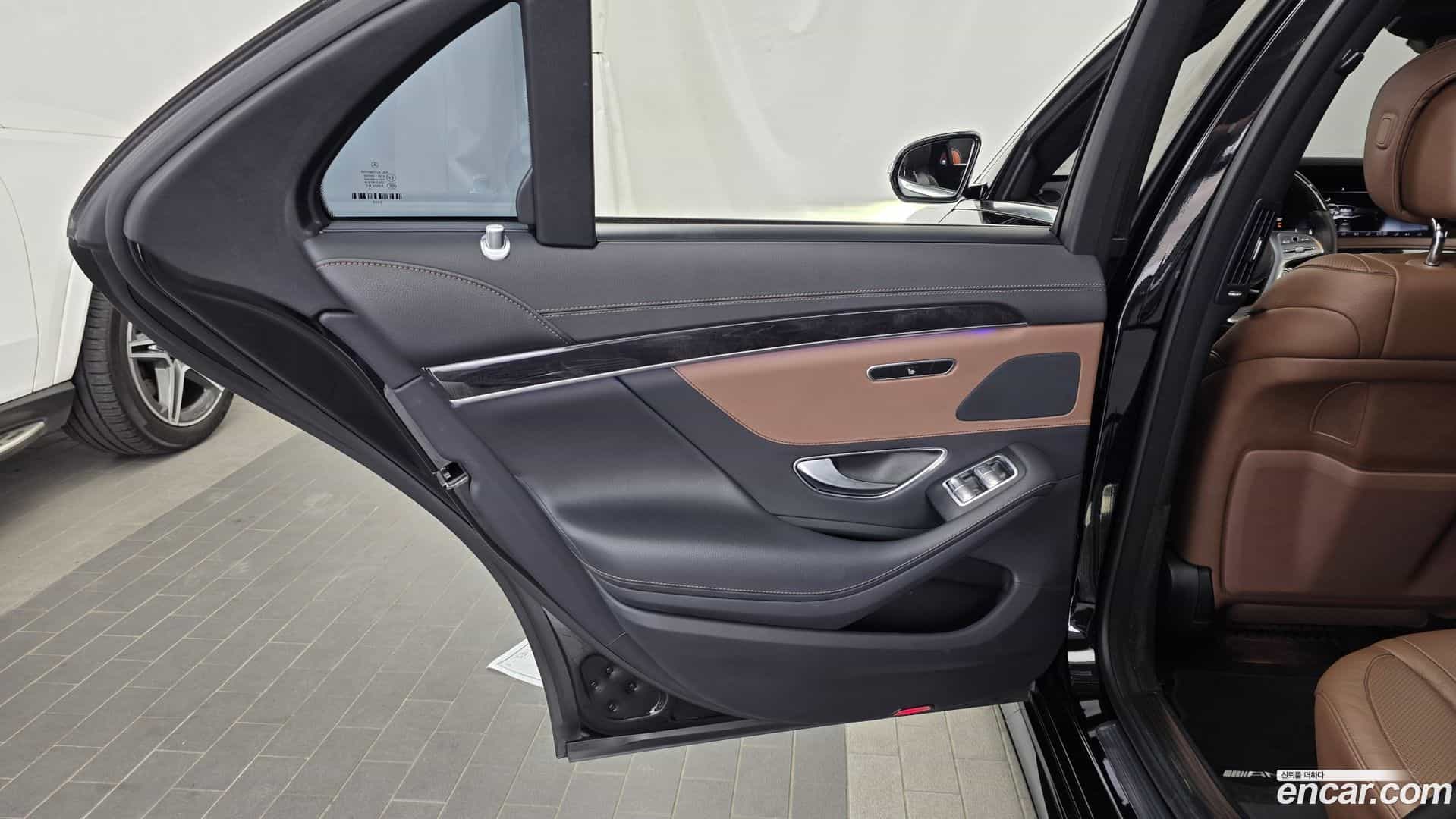 S-Class Mercedes-Benz 2020.11-INNER-035