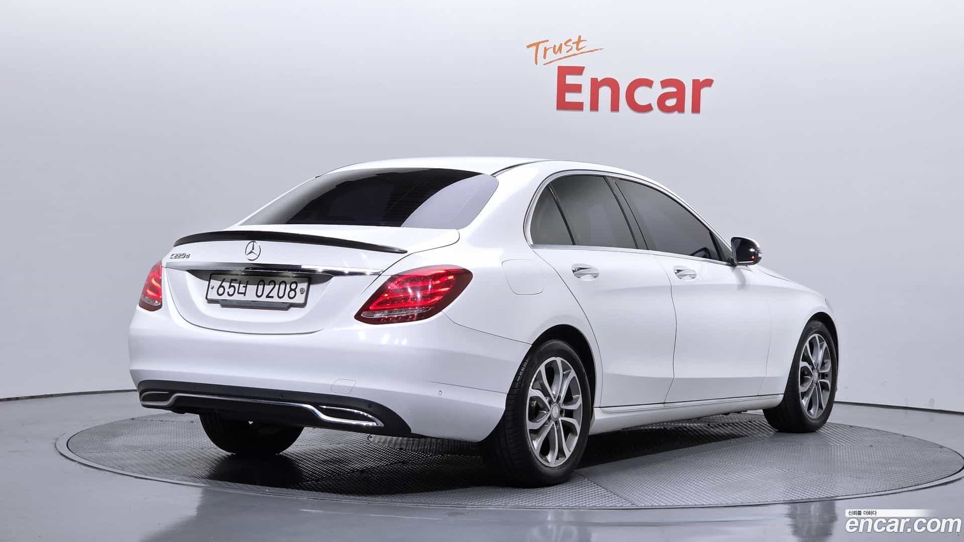 C-Class Mercedes-Benz 2016.10-OUTER-002
