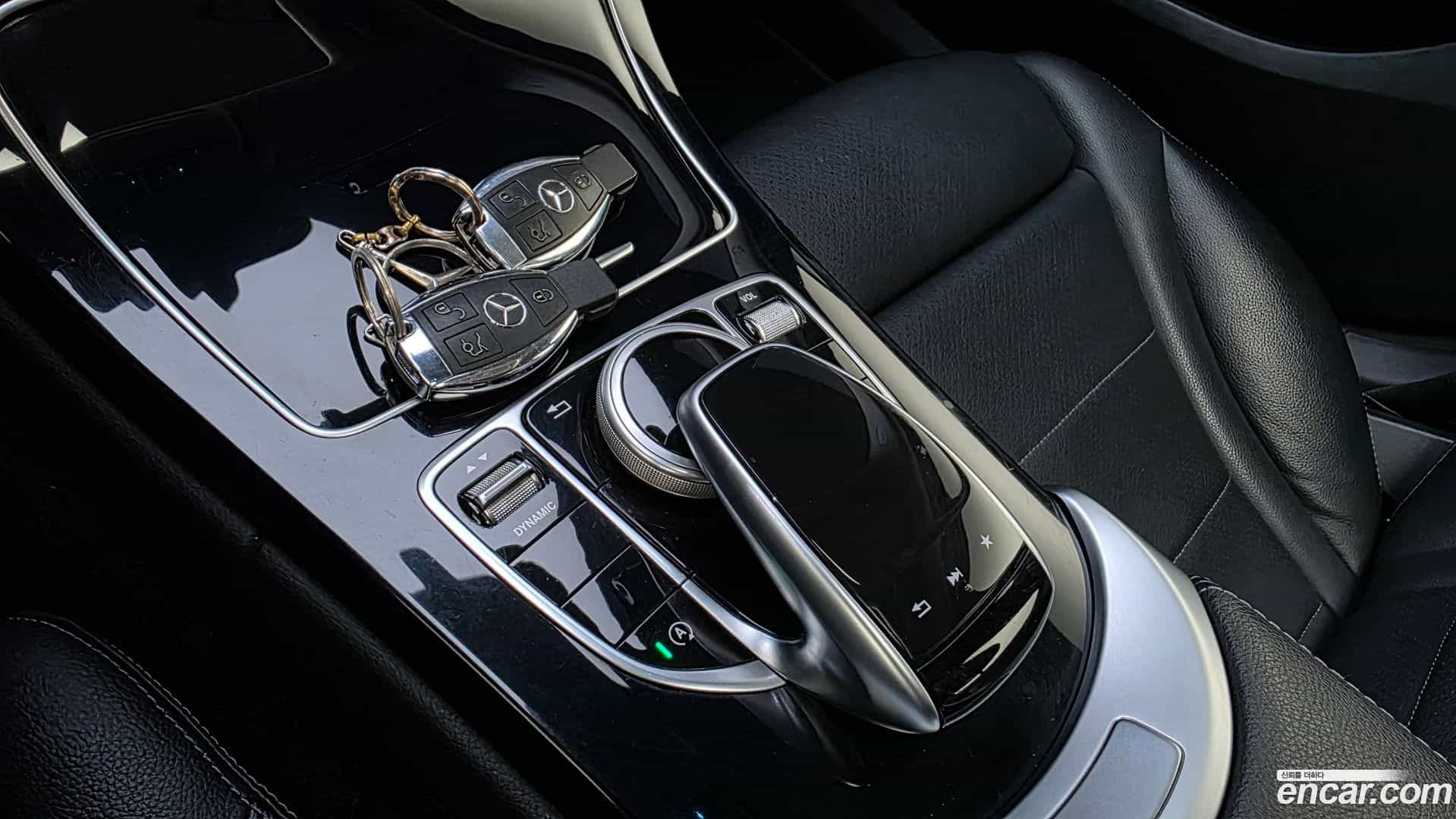 C-Class Mercedes-Benz 2016.10-OPTION-020