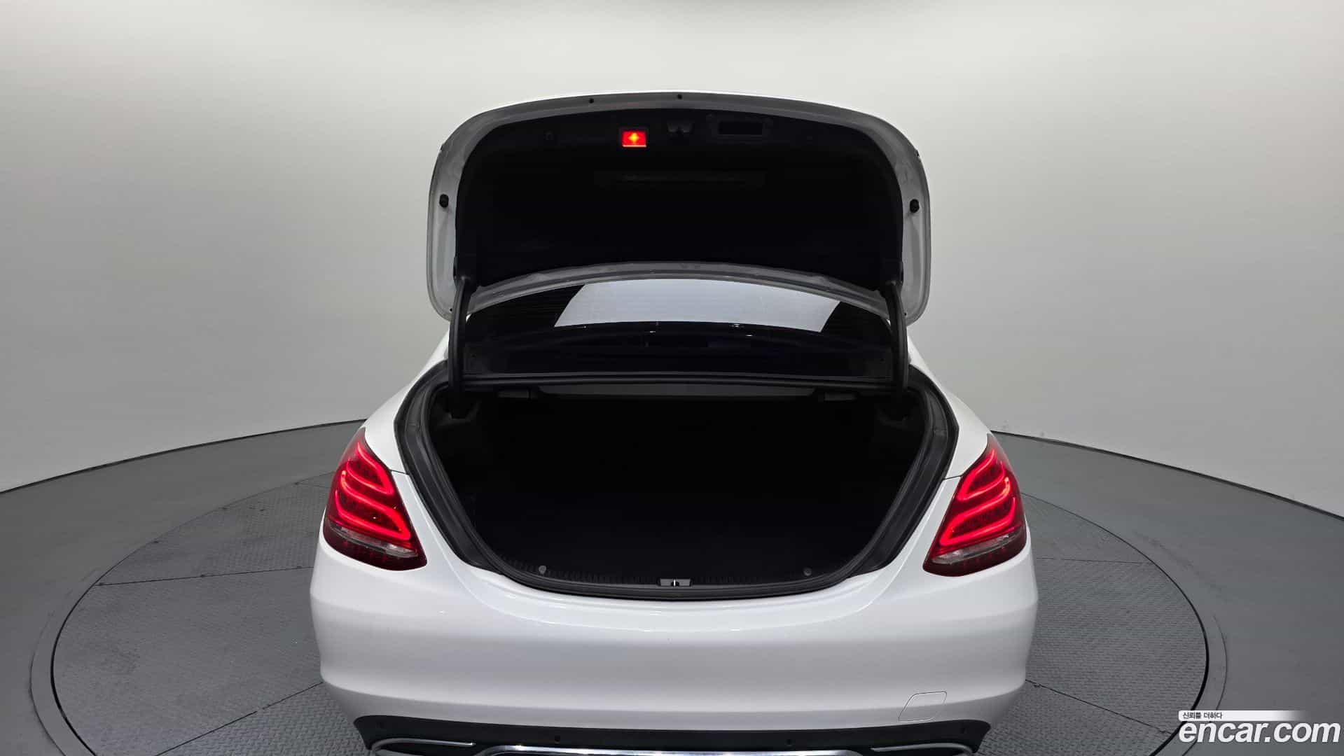 C-Class Mercedes-Benz 2016.10-OPTION-024