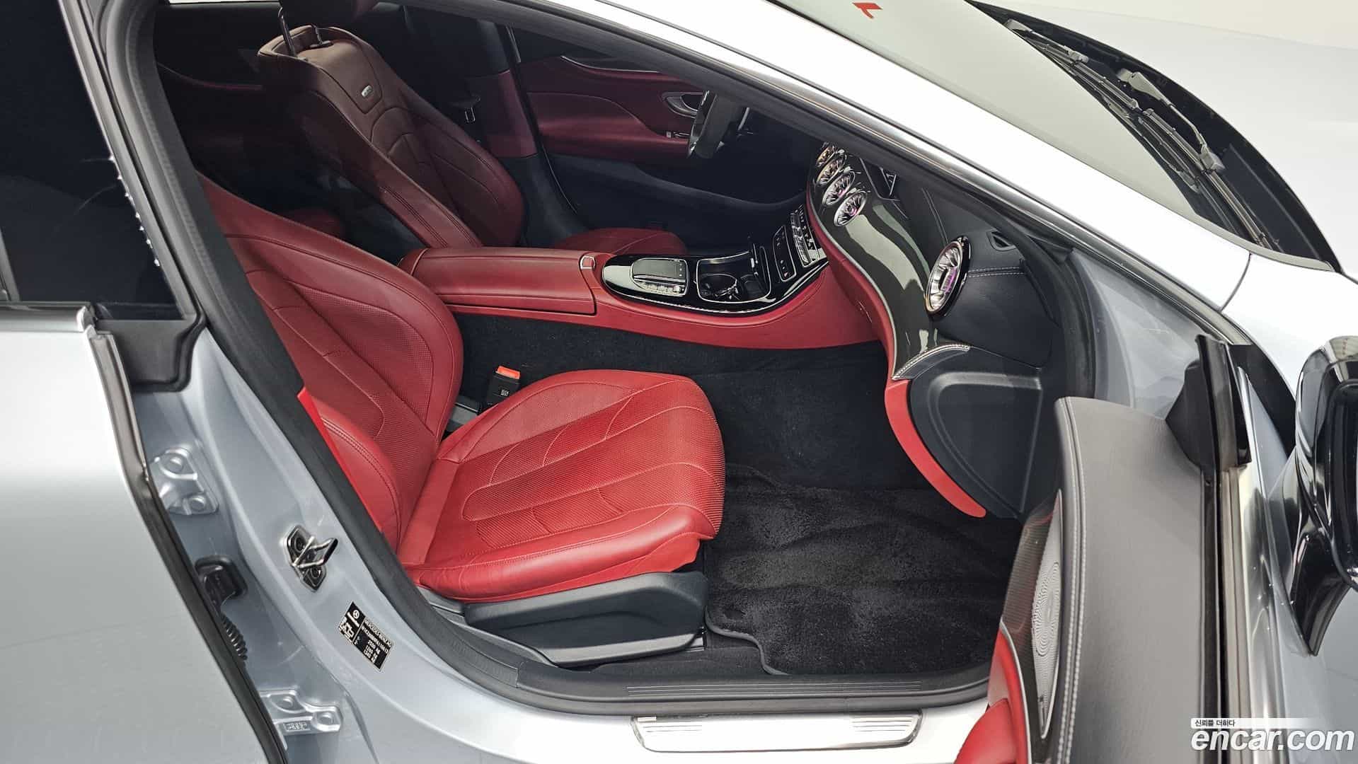 CLS-Class Mercedes-Benz 2022.11-INNER-036