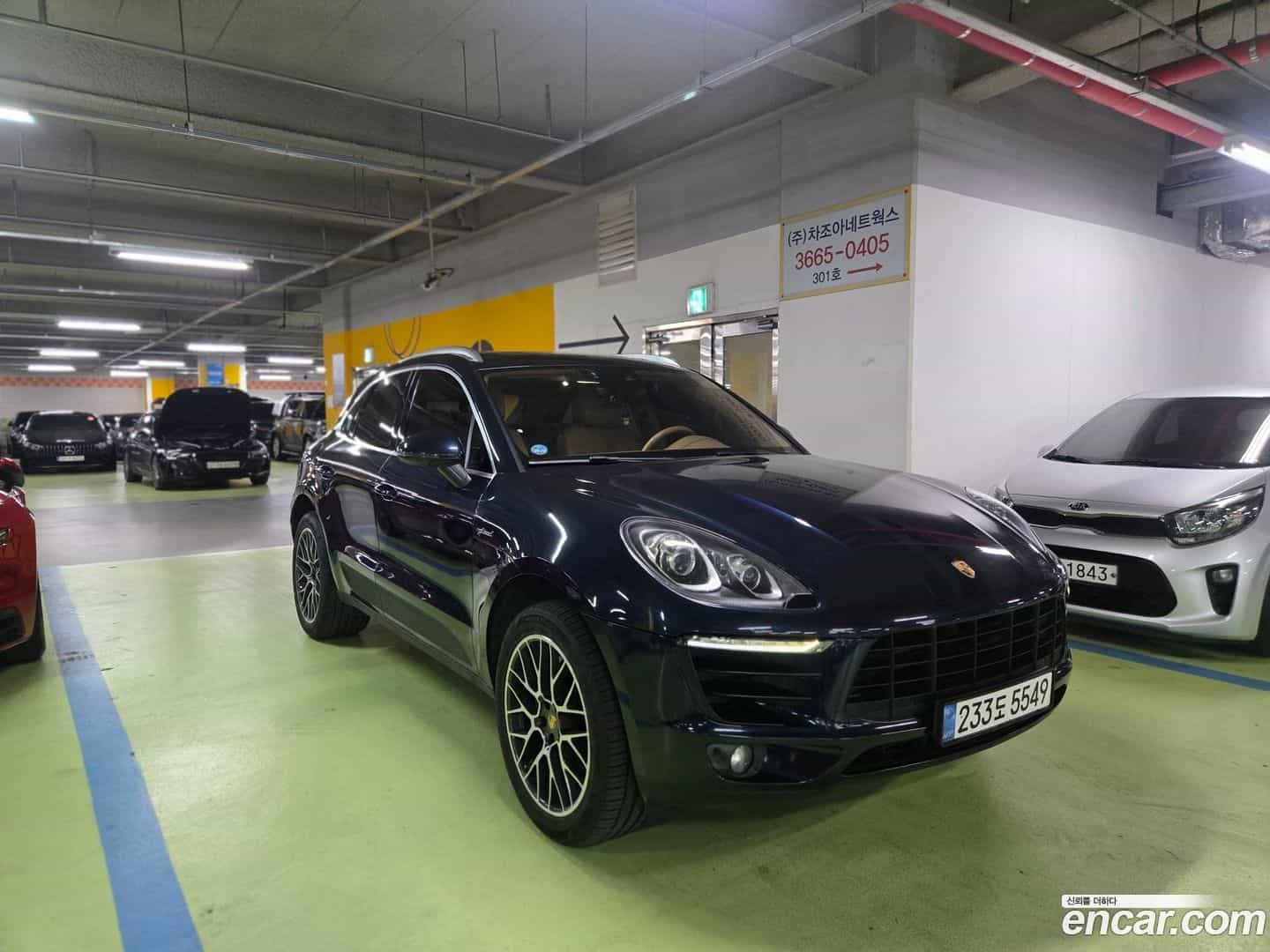 Macan Porsche 2016.9-OUTER-002