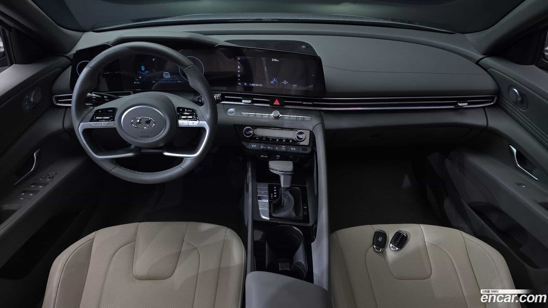 AVANTE Hyundai 2022.4-INNER-007
