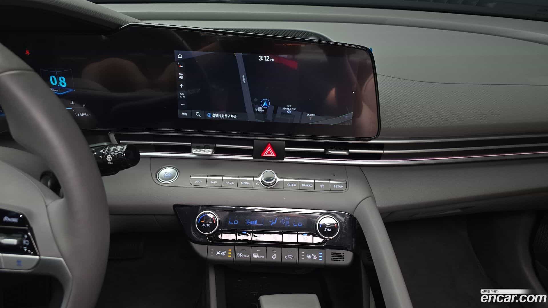 AVANTE Hyundai 2022.4-OPTION-018