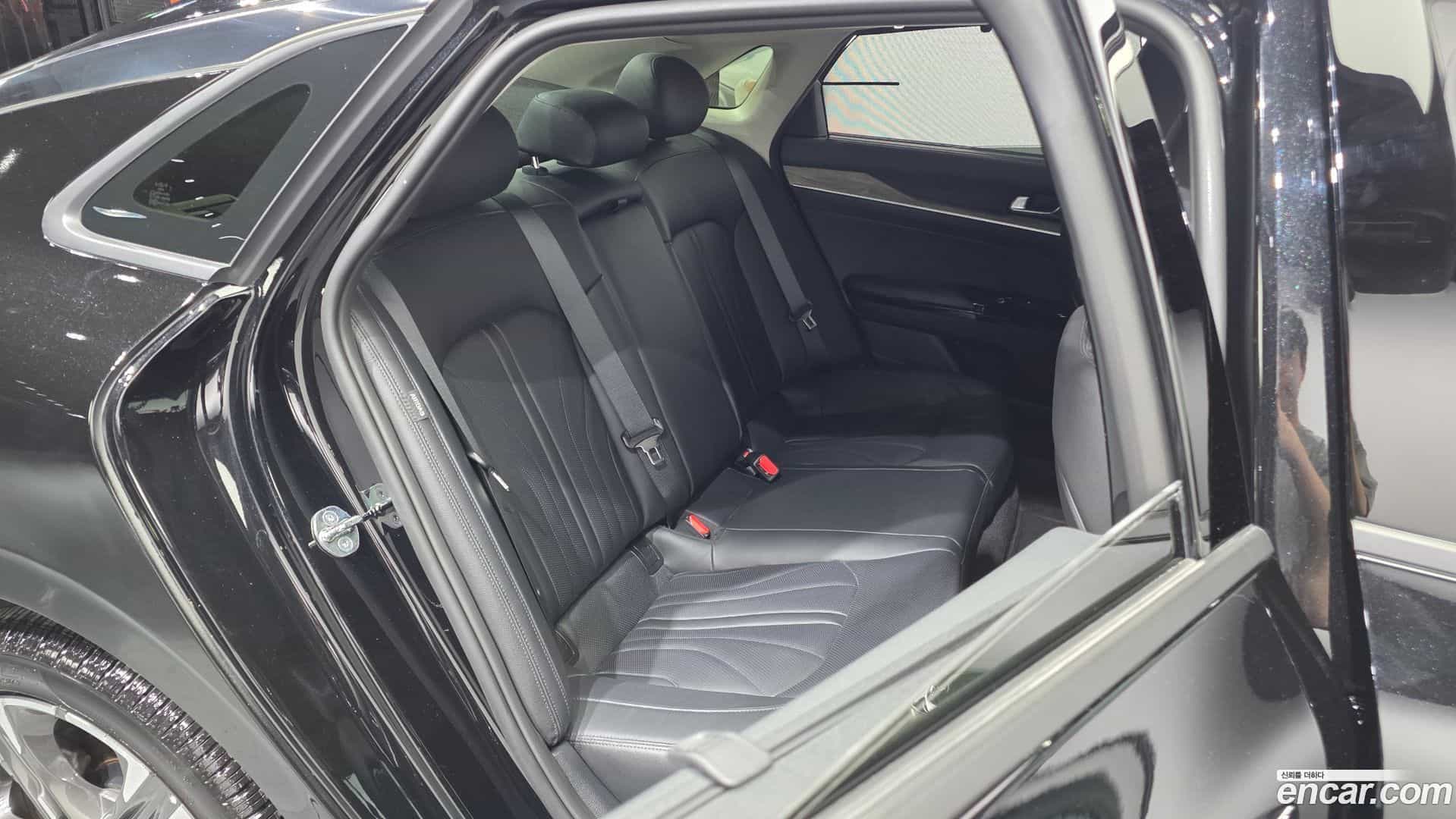 K5 Kia 2023.4-OPTION-016