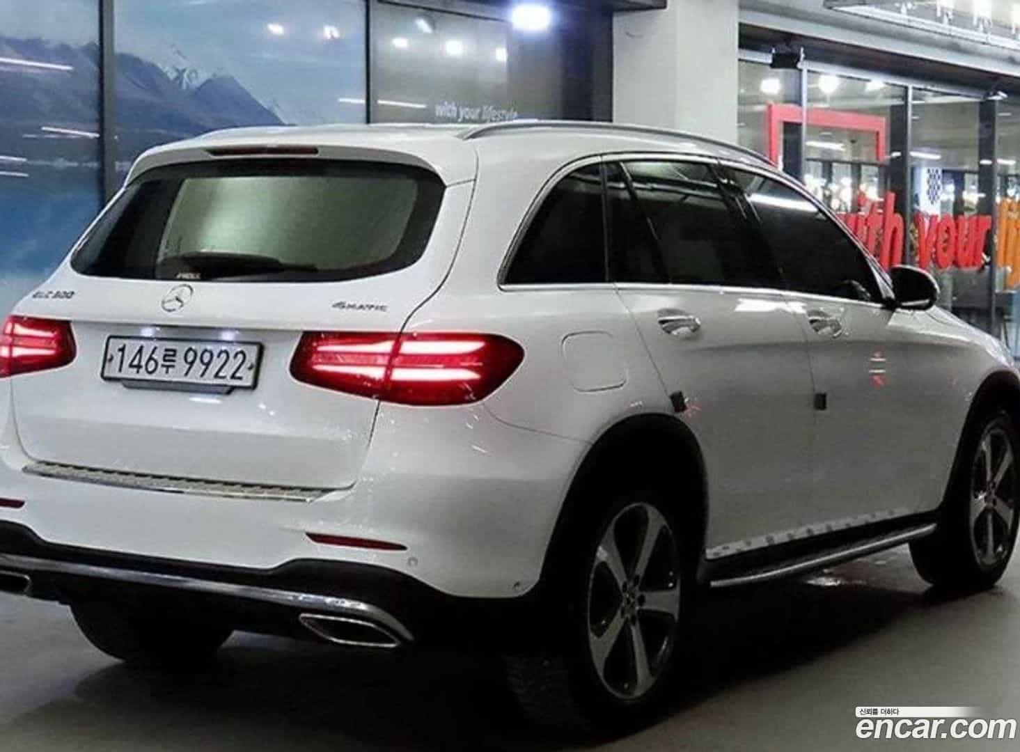 GLC-Class Mercedes-Benz 2019.8-OUTER-004