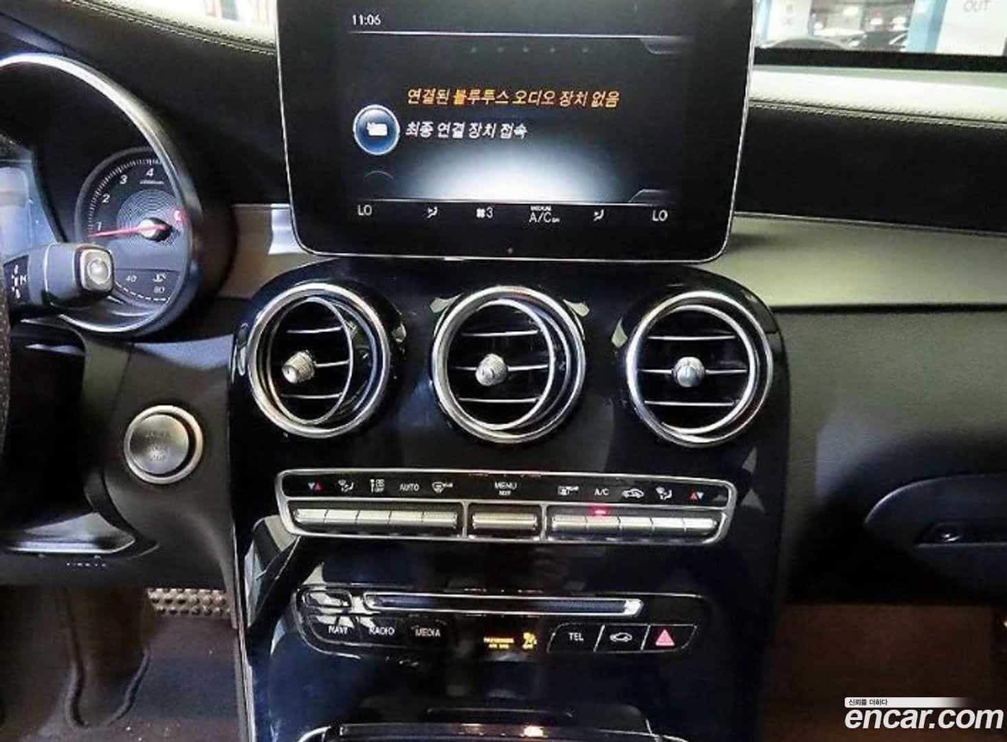 GLC-Class Mercedes-Benz 2019.8-OPTION-015