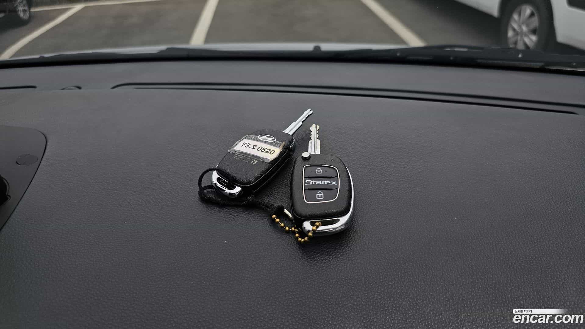Starex Hyundai 2017.8-OPTION-022