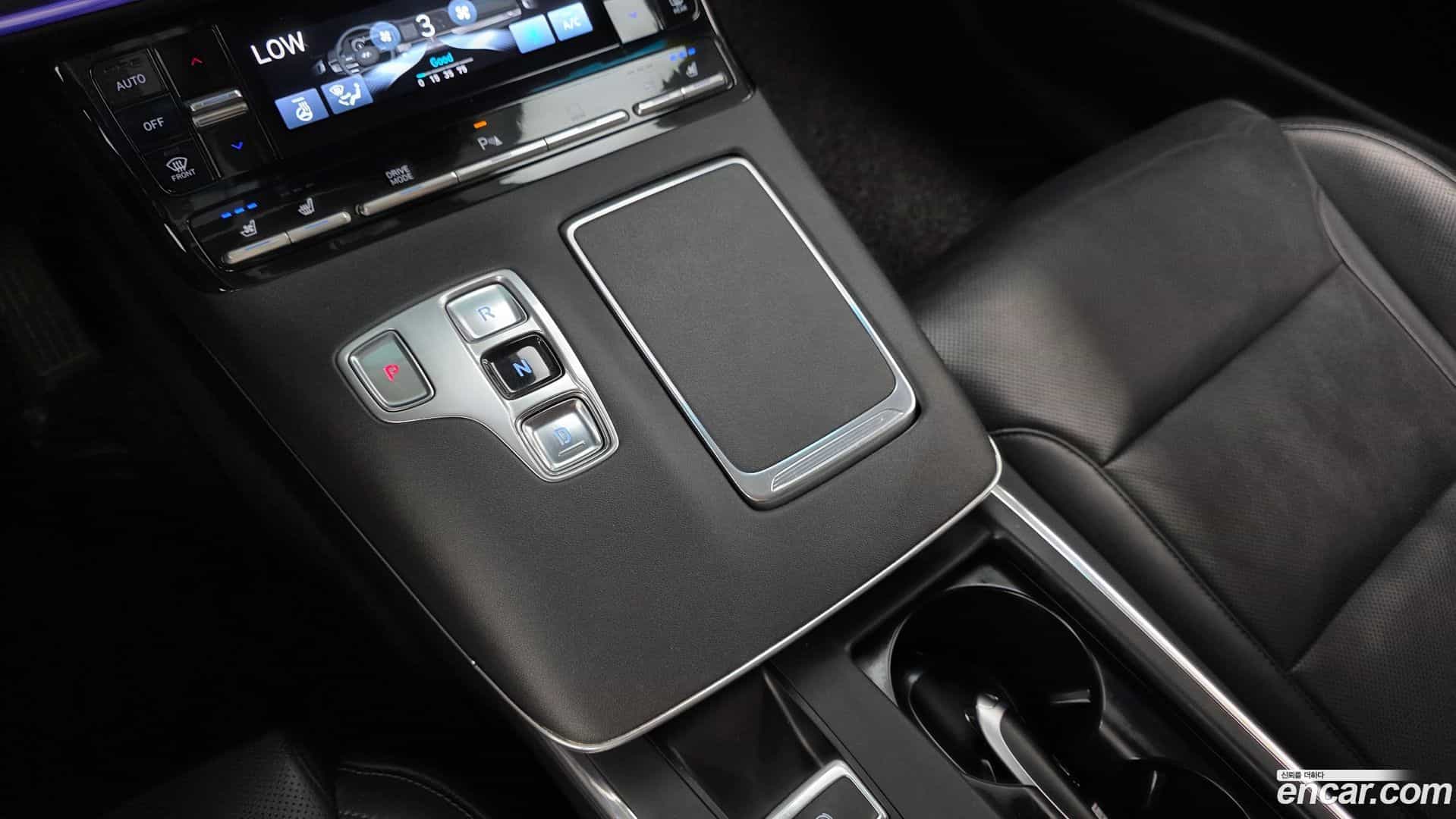 Grandeur Hyundai 2020.3-INNER-009