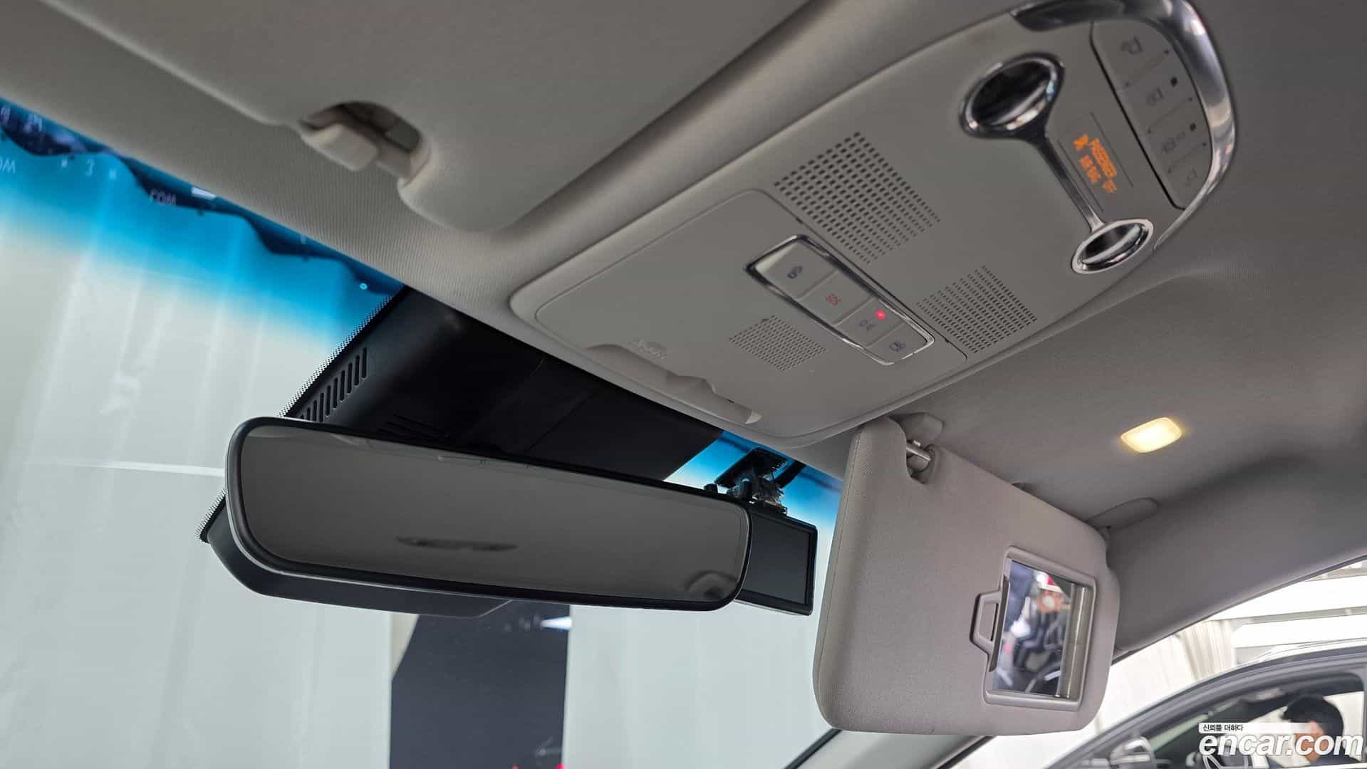 Grandeur Hyundai 2020.3-OPTION-021