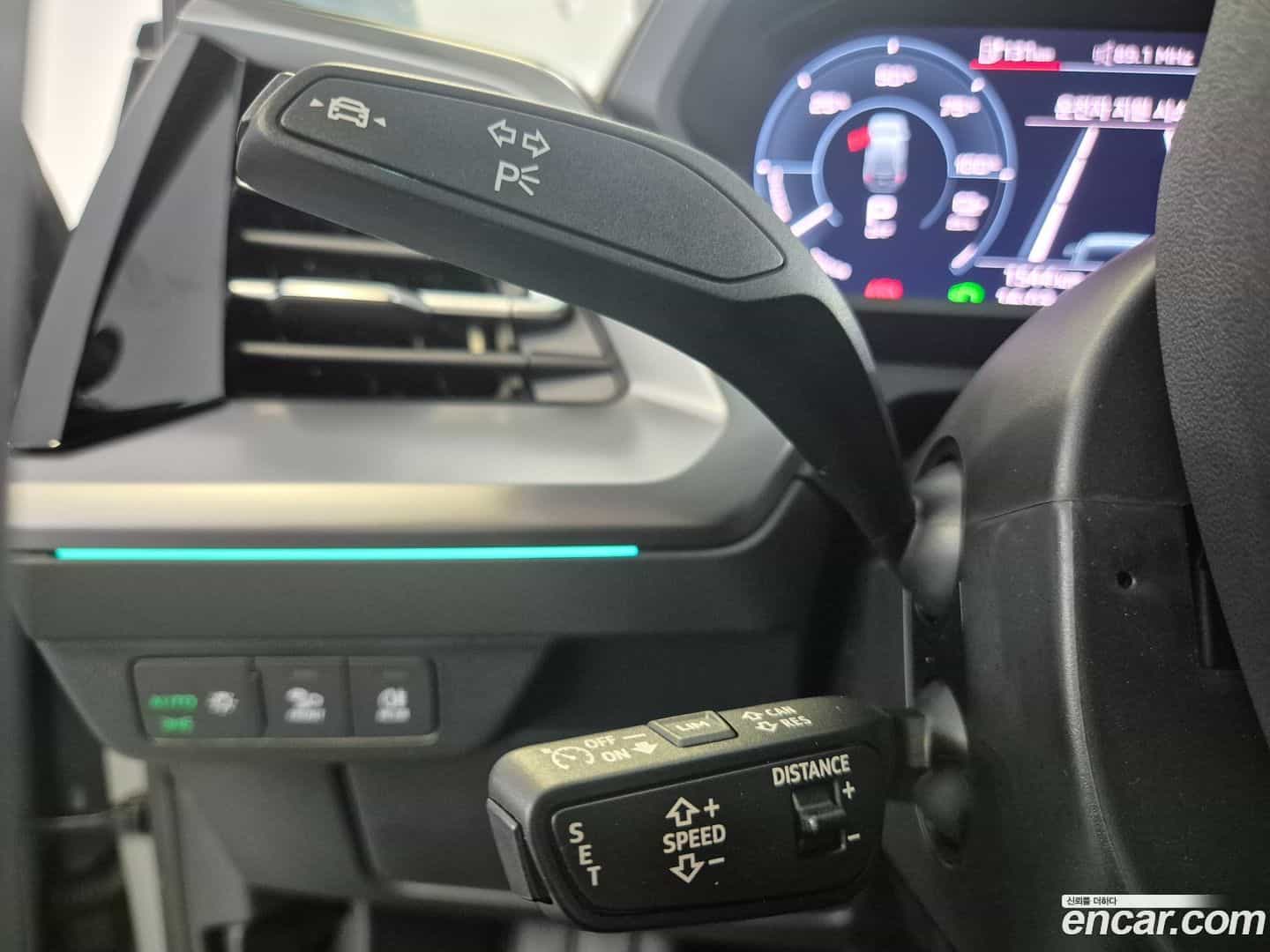 Q4 e-tron Audi 2026.0-OPTION-015