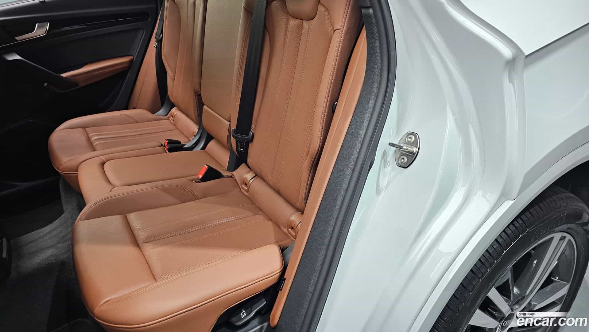 Q5 Audi 2021.7-OPTION-044