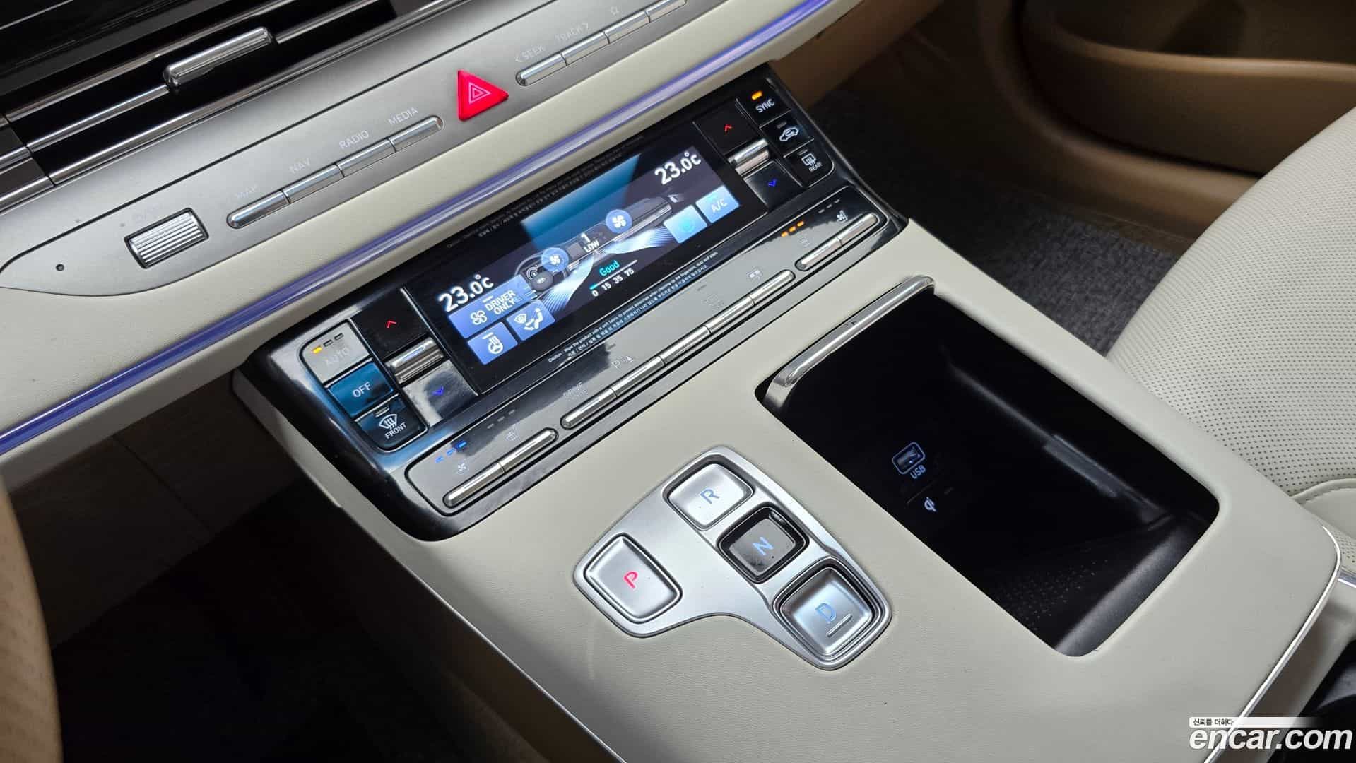Grandeur Hyundai 2020.0-INNER-009