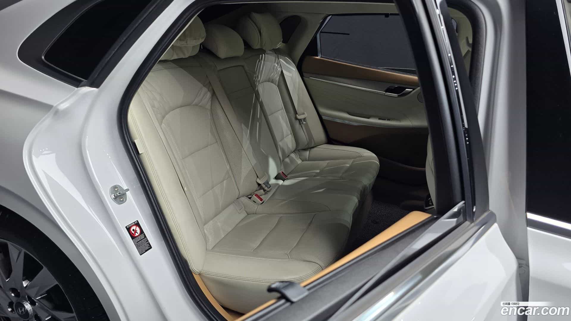 Grandeur Hyundai 2020.0-INNER-036