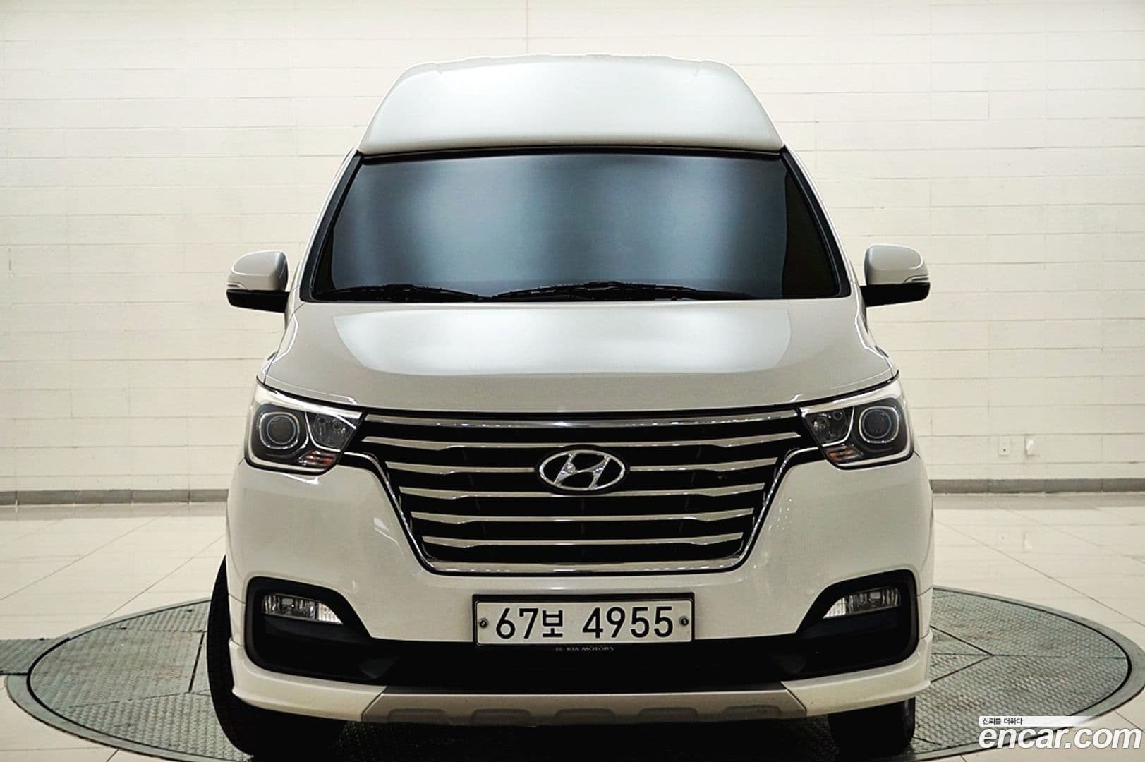 Main__Slider__Photo:Starex Hyundai 2019.6-0