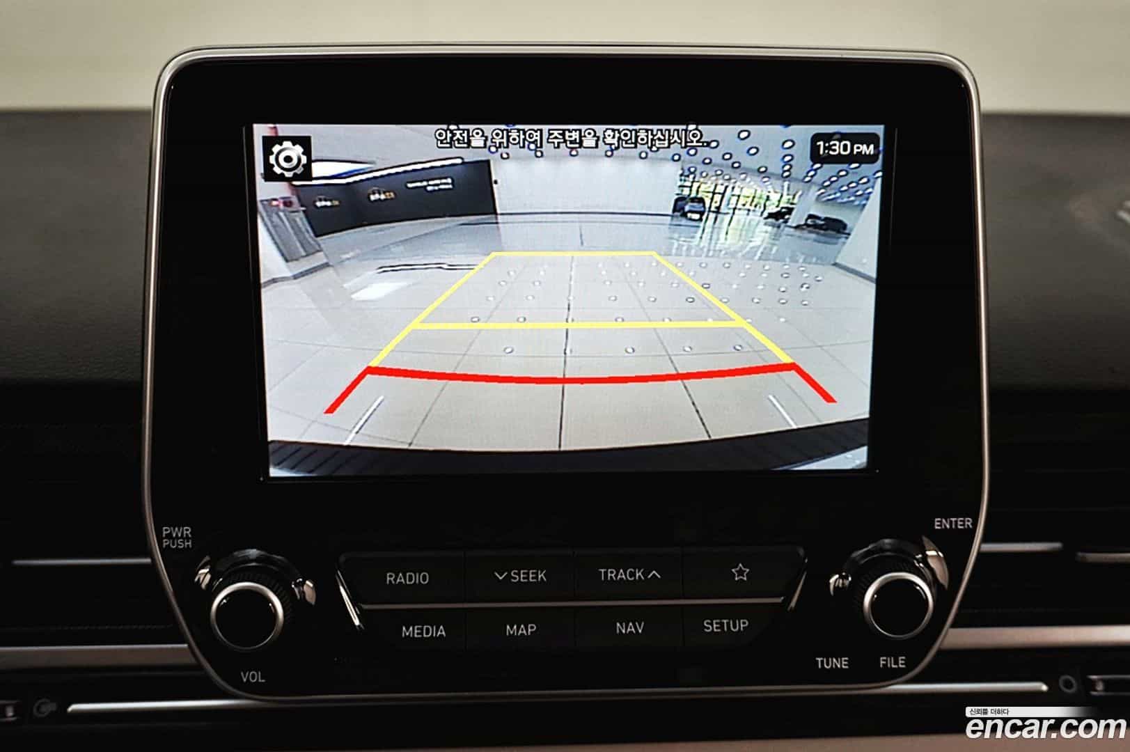 Starex Hyundai 2019.6-OPTION-015