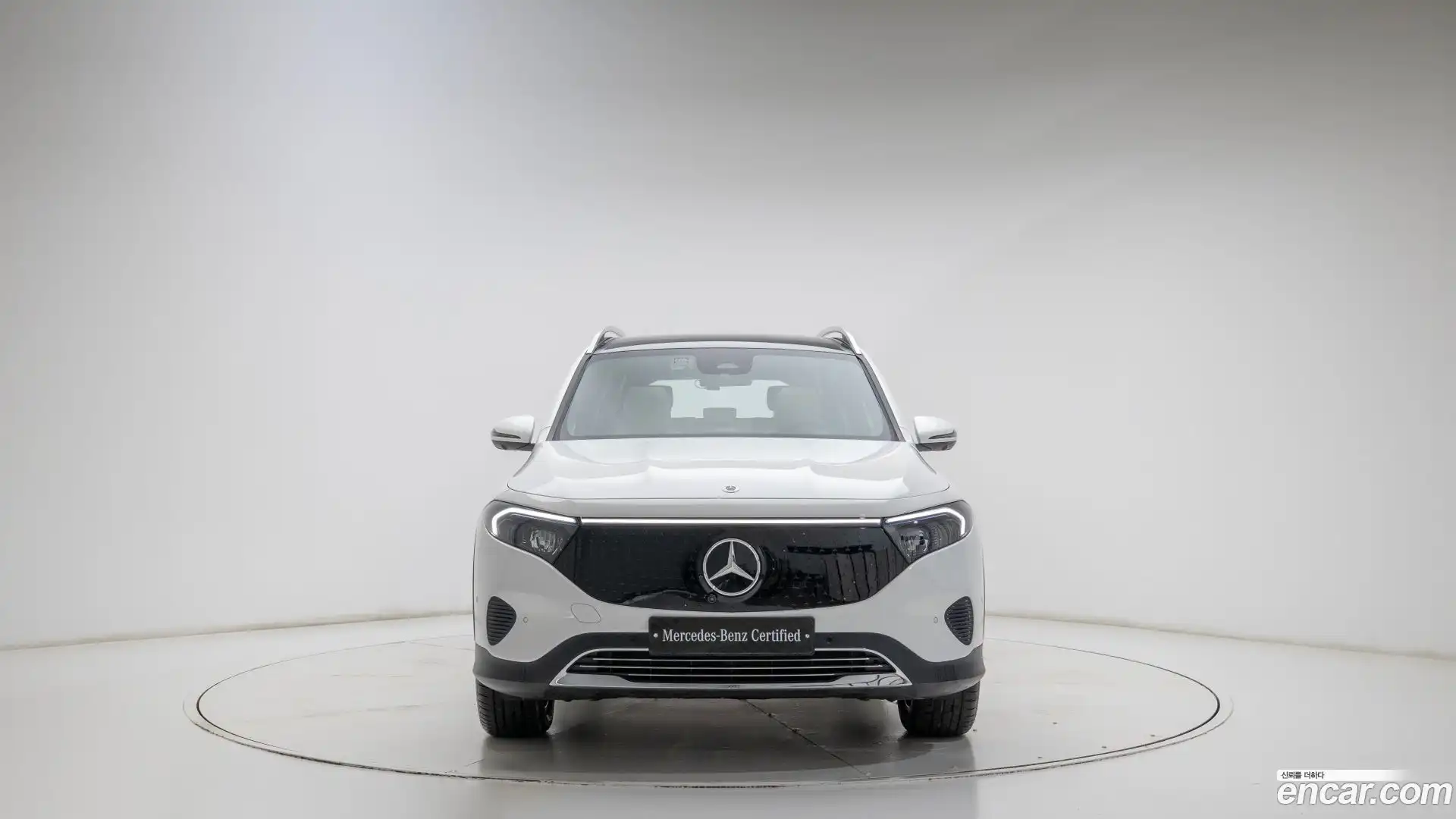 EQB Mercedes-Benz 2025.7-OUTER-003