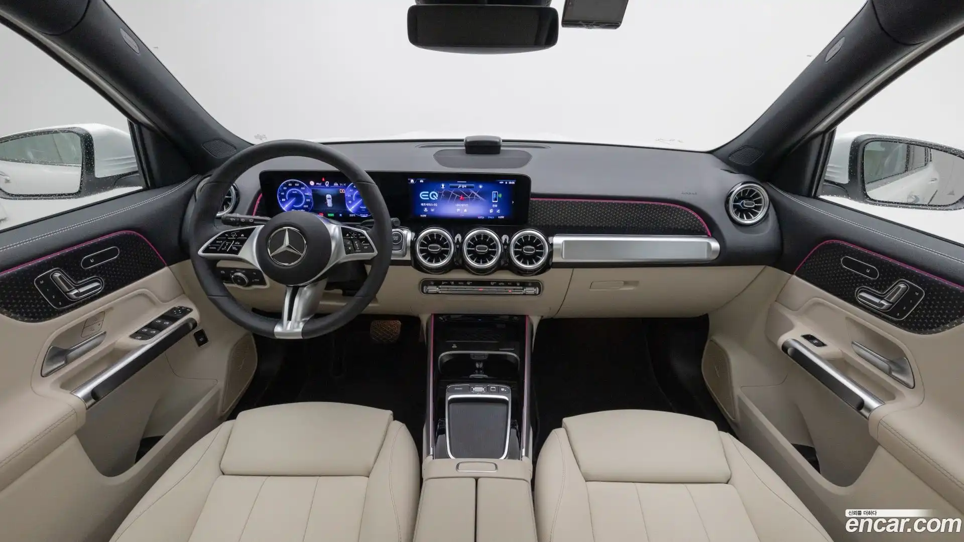 EQB Mercedes-Benz 2025.7-INNER-007