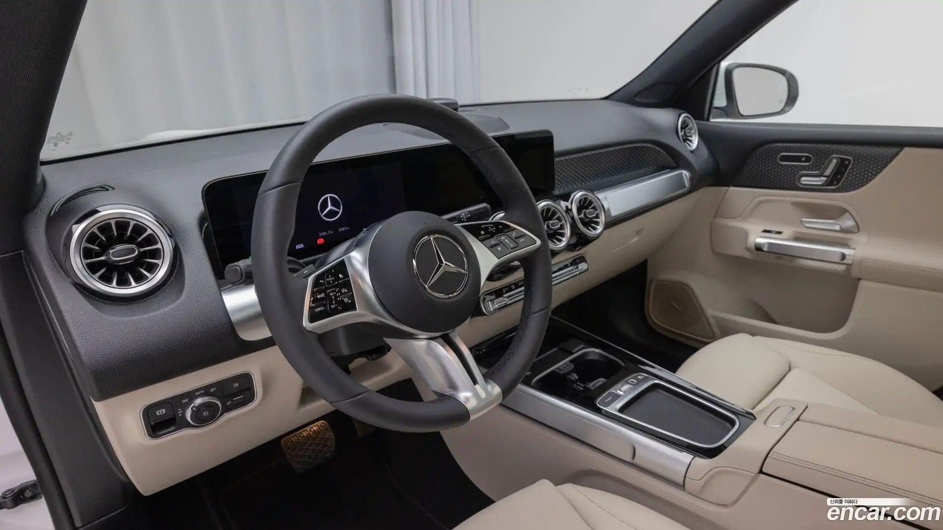 EQB Mercedes-Benz 2025.7-OPTION-015