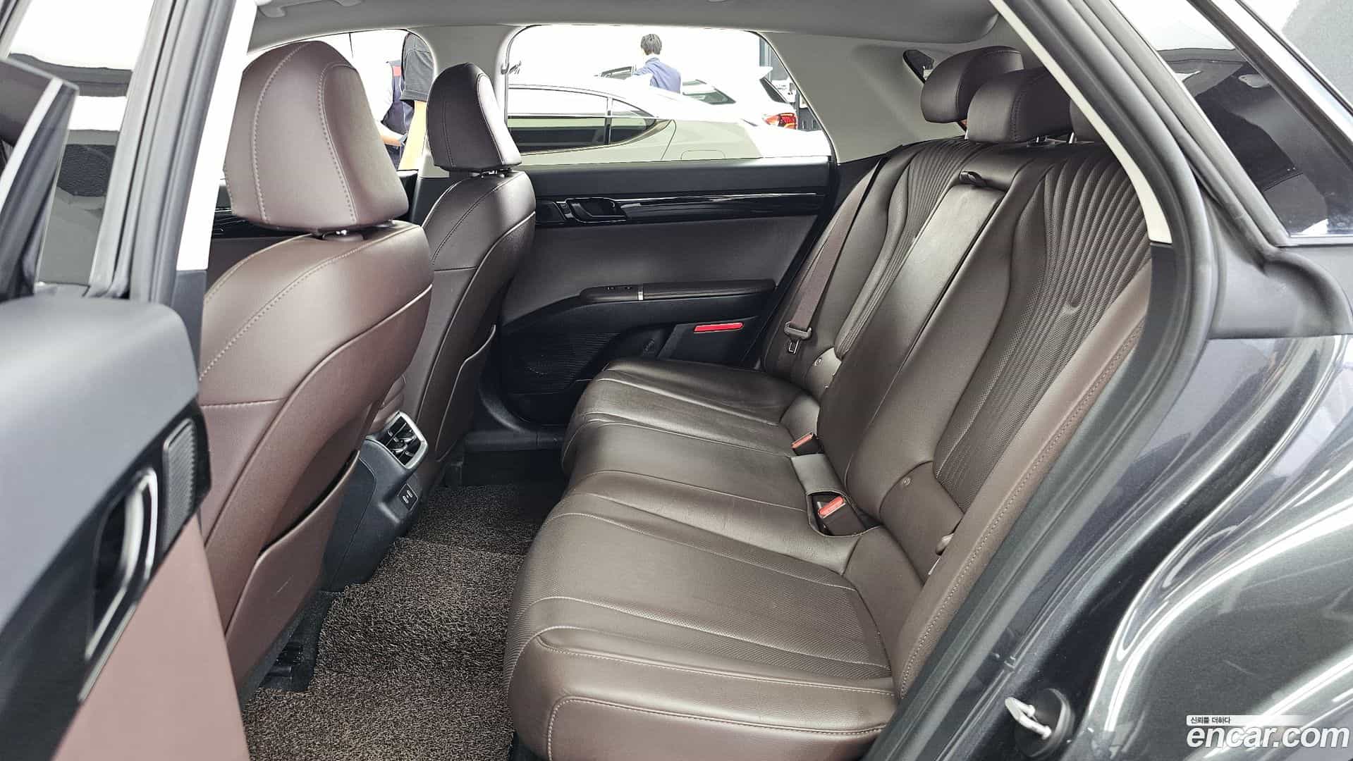 Grandeur Hyundai 2023.5-INNER-036