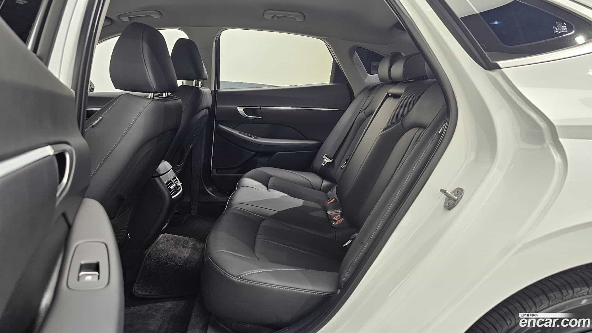 Sonata Hyundai 2024.3-INNER-036