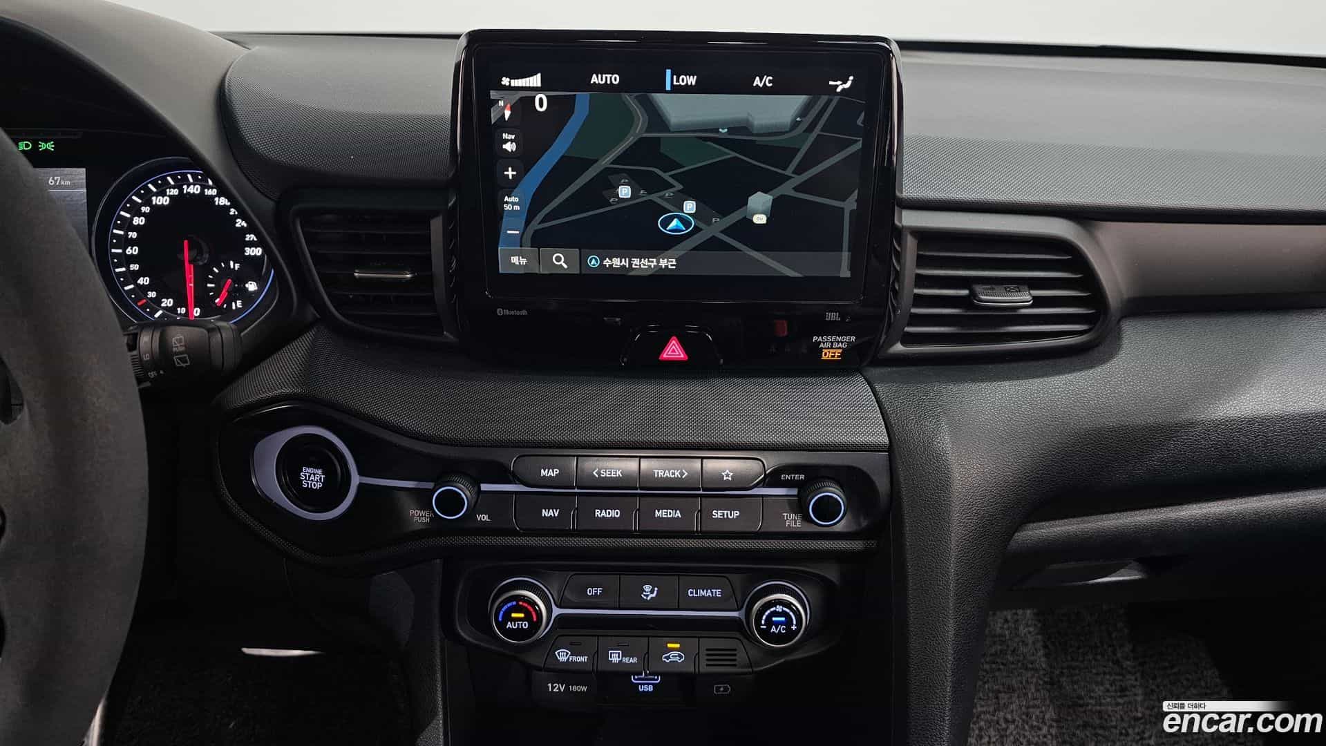 Veloster Hyundai 2021.8-OPTION-016