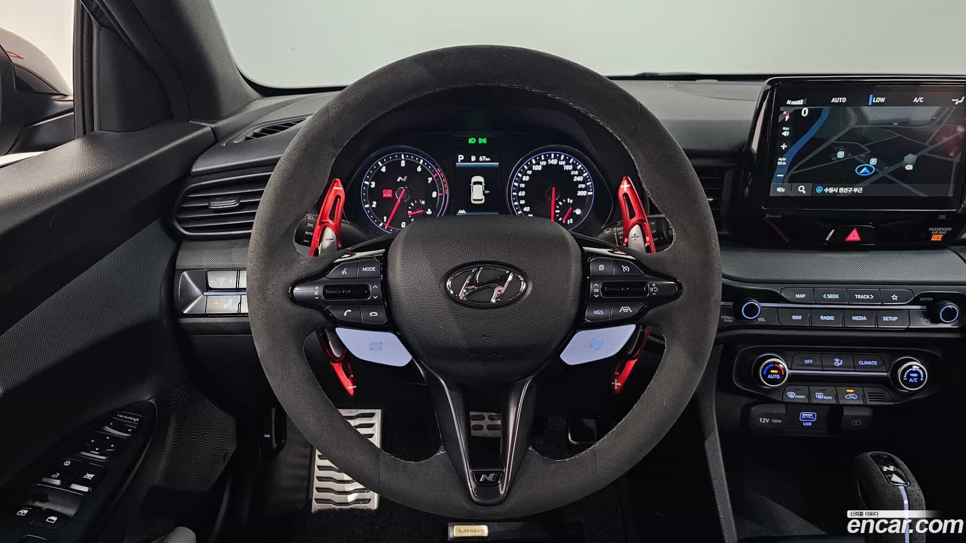 Veloster Hyundai 2021.8-OPTION-017