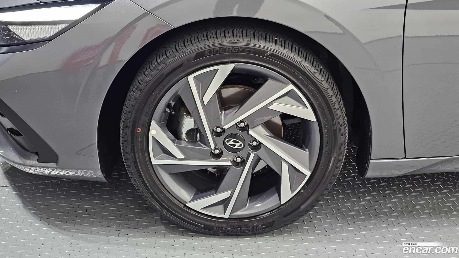 AVANTE Hyundai 2024.9-OUTER-005