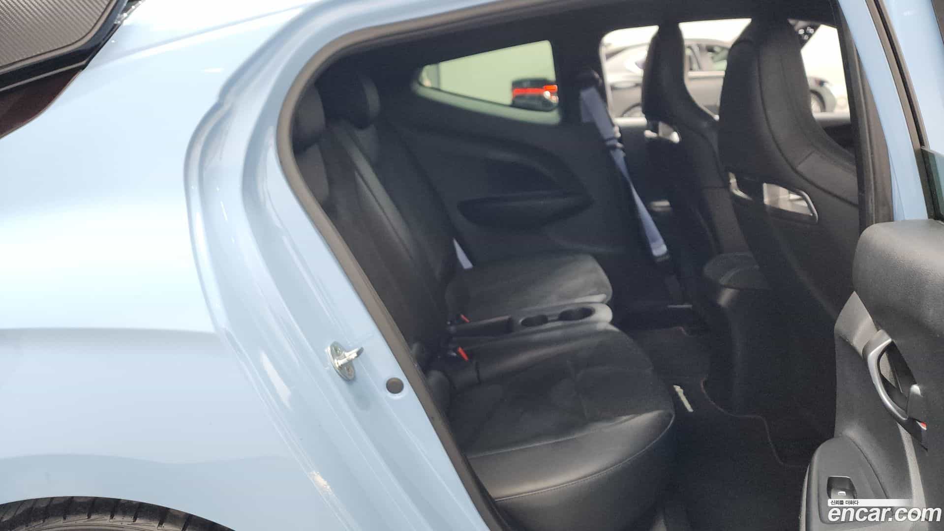 Veloster Hyundai 2021.2-OPTION-015