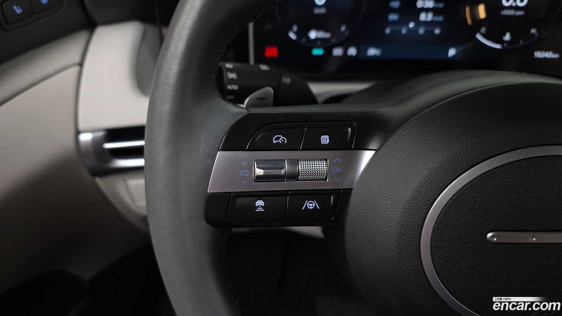 Tucson Hyundai 2024.9-OPTION-052