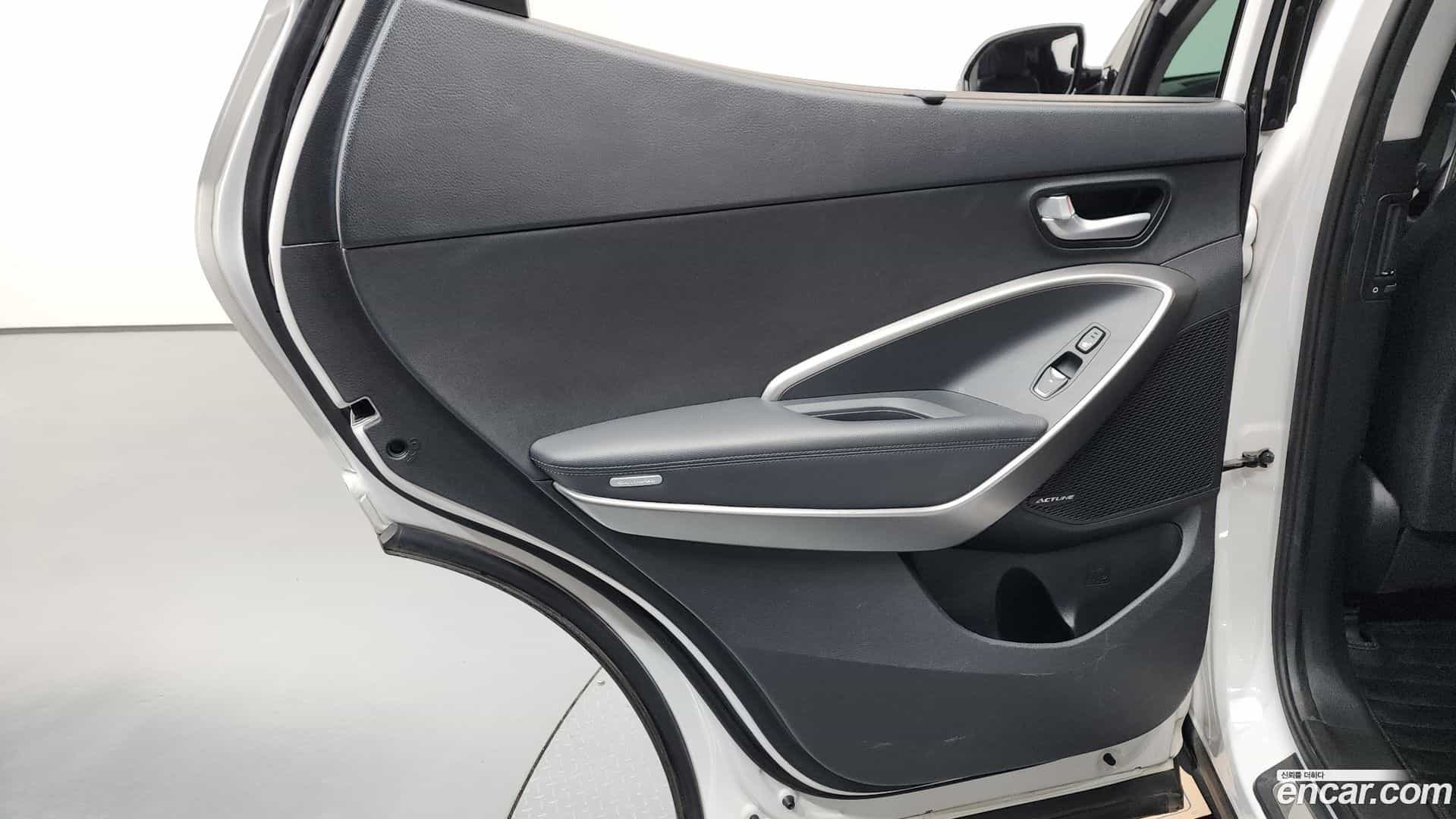Santafe Hyundai 2014.11-INNER-035