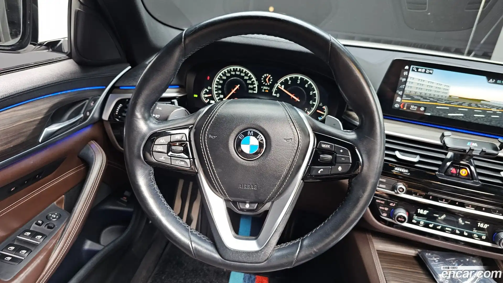 5-Series BMW 2017.6-OPTION-016
