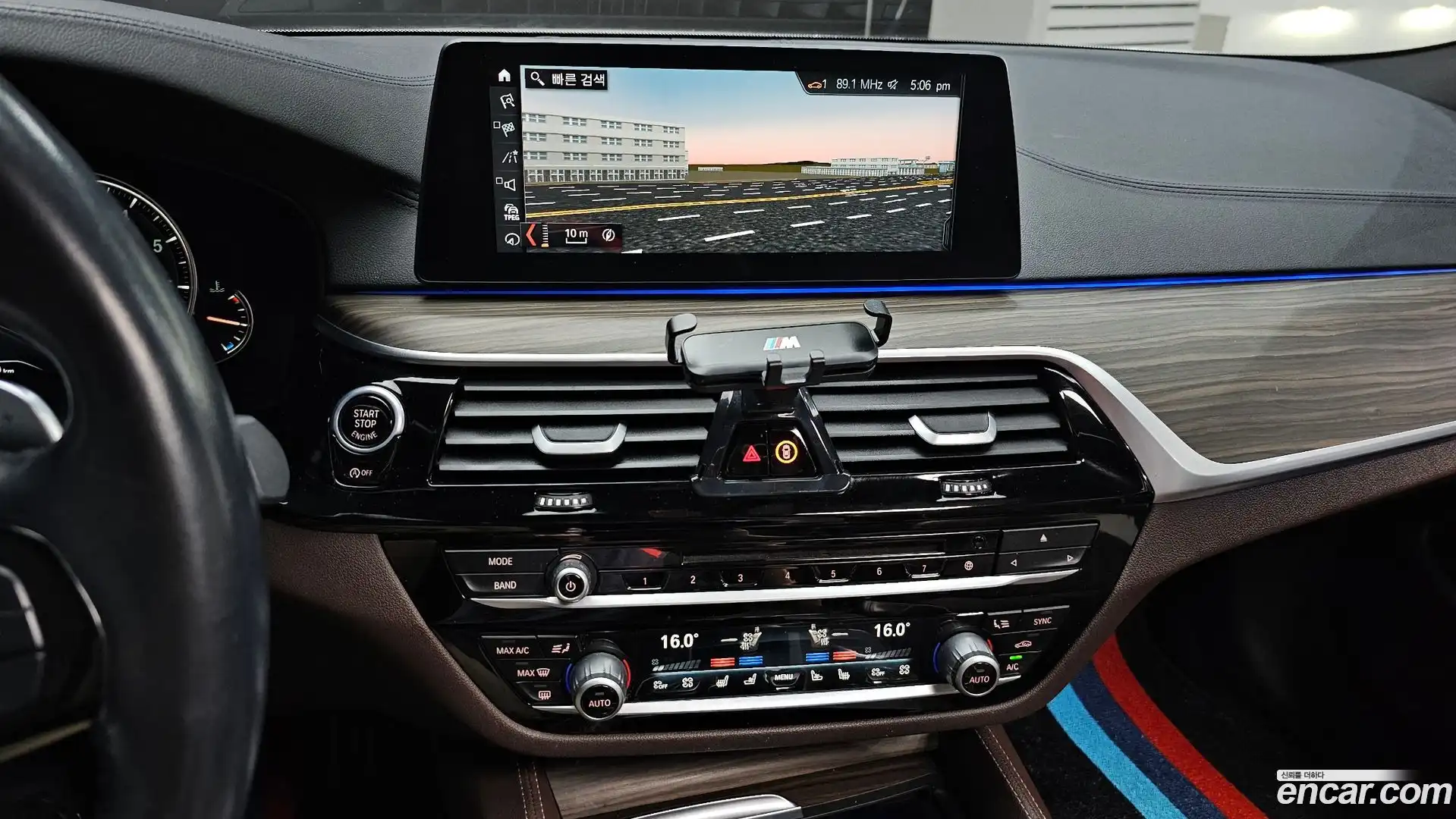 5-Series BMW 2017.6-OPTION-017