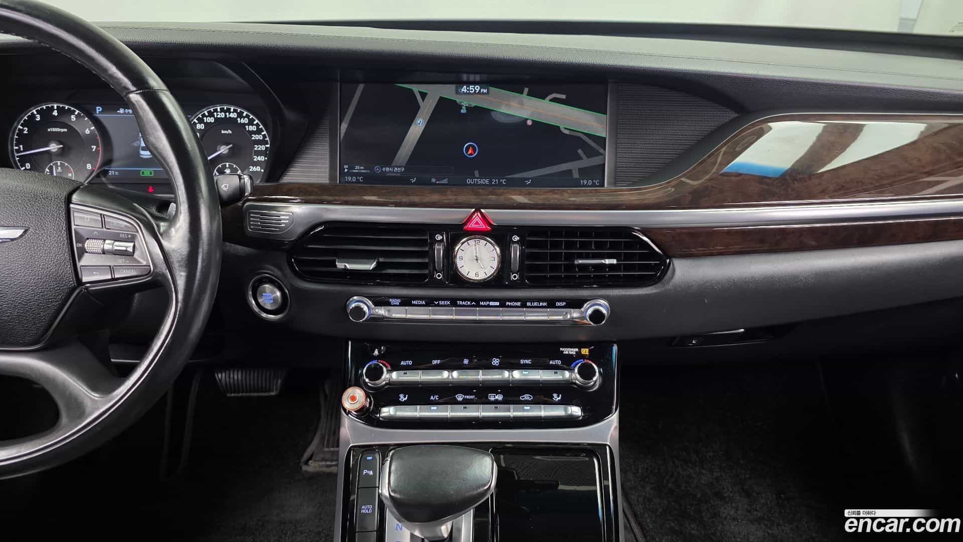 EQ900 Genesis 2016.9-OPTION-018