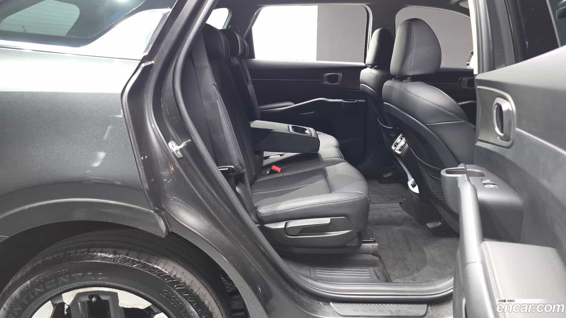 Sorento Kia 2023.7-OPTION-015