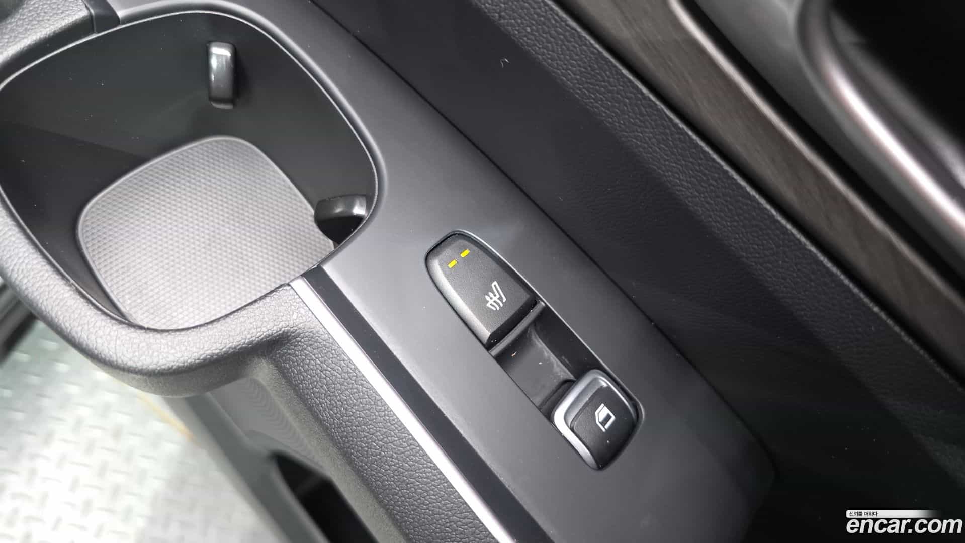Sorento Kia 2023.7-OPTION-022