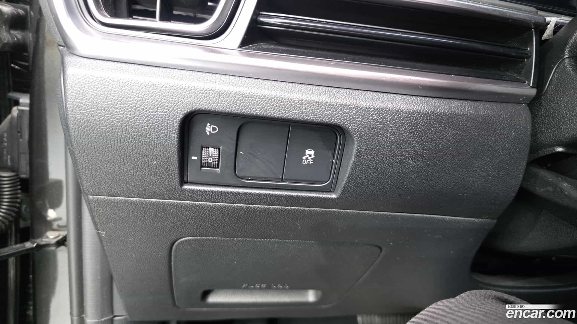 Sorento Kia 2023.7-OPTION-040
