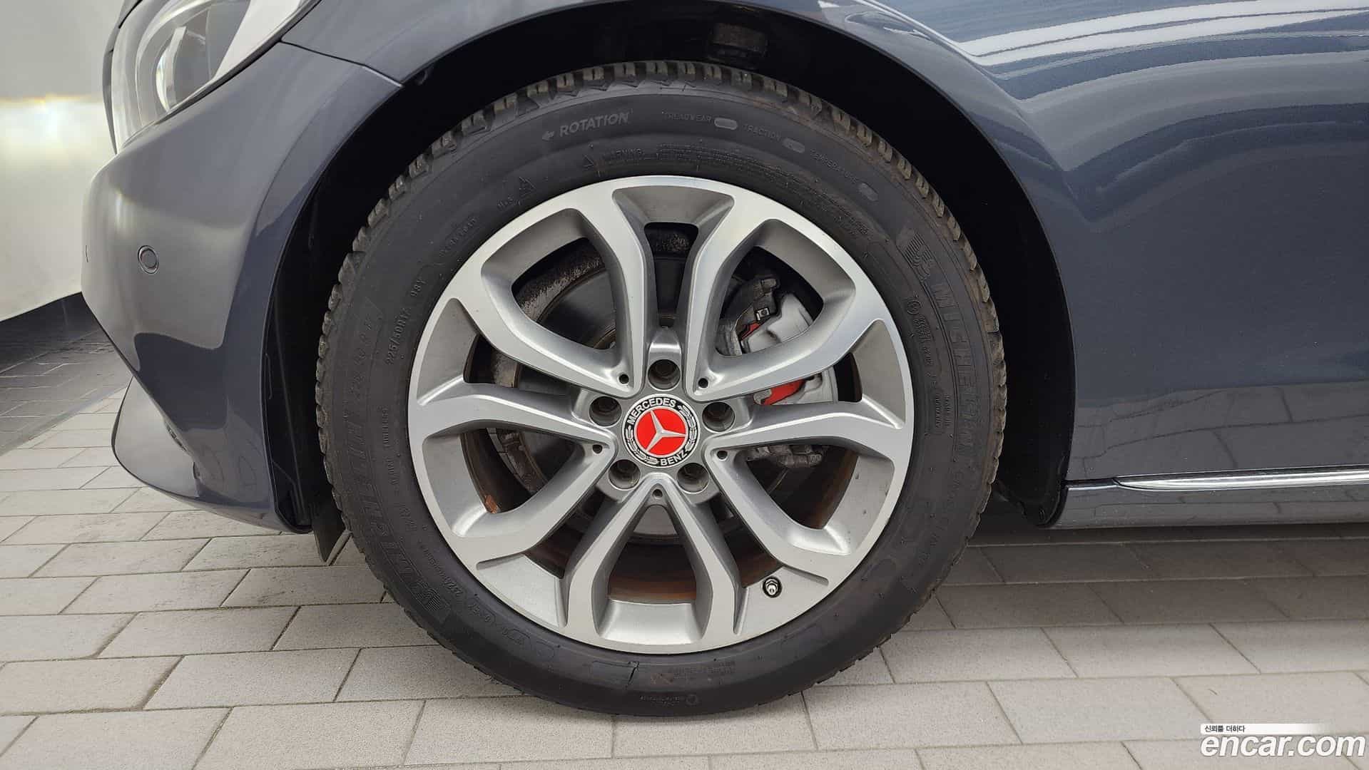 C-Class Mercedes-Benz 2015.9-OUTER-005