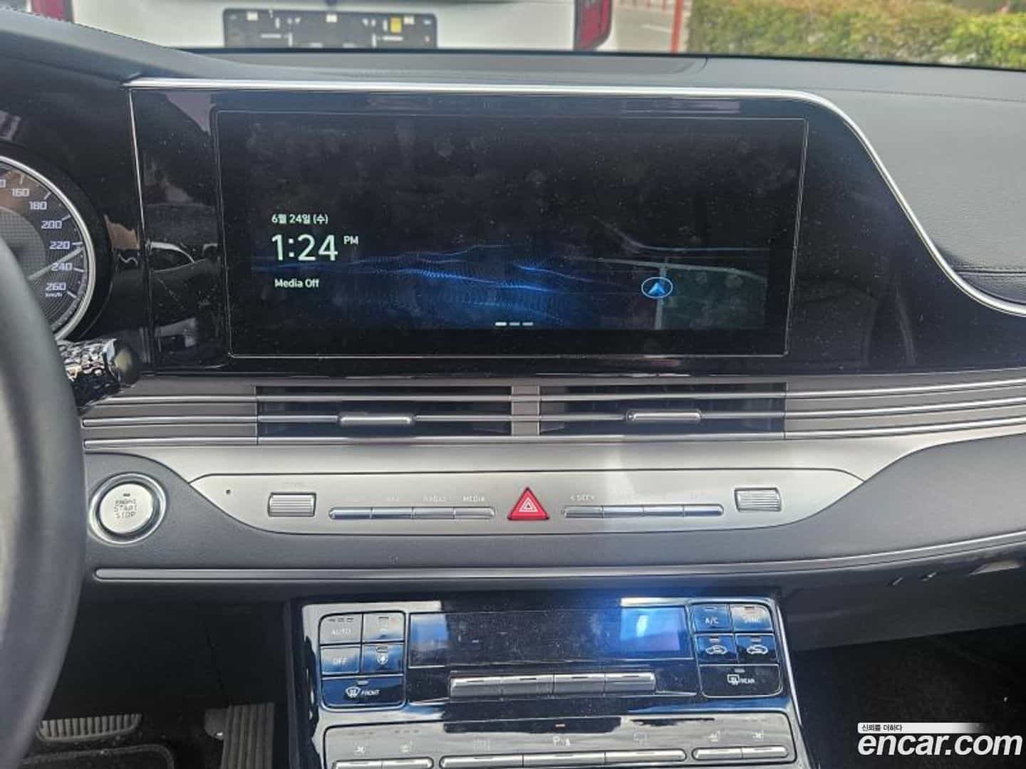 Grandeur Hyundai 2021.2-INNER-008