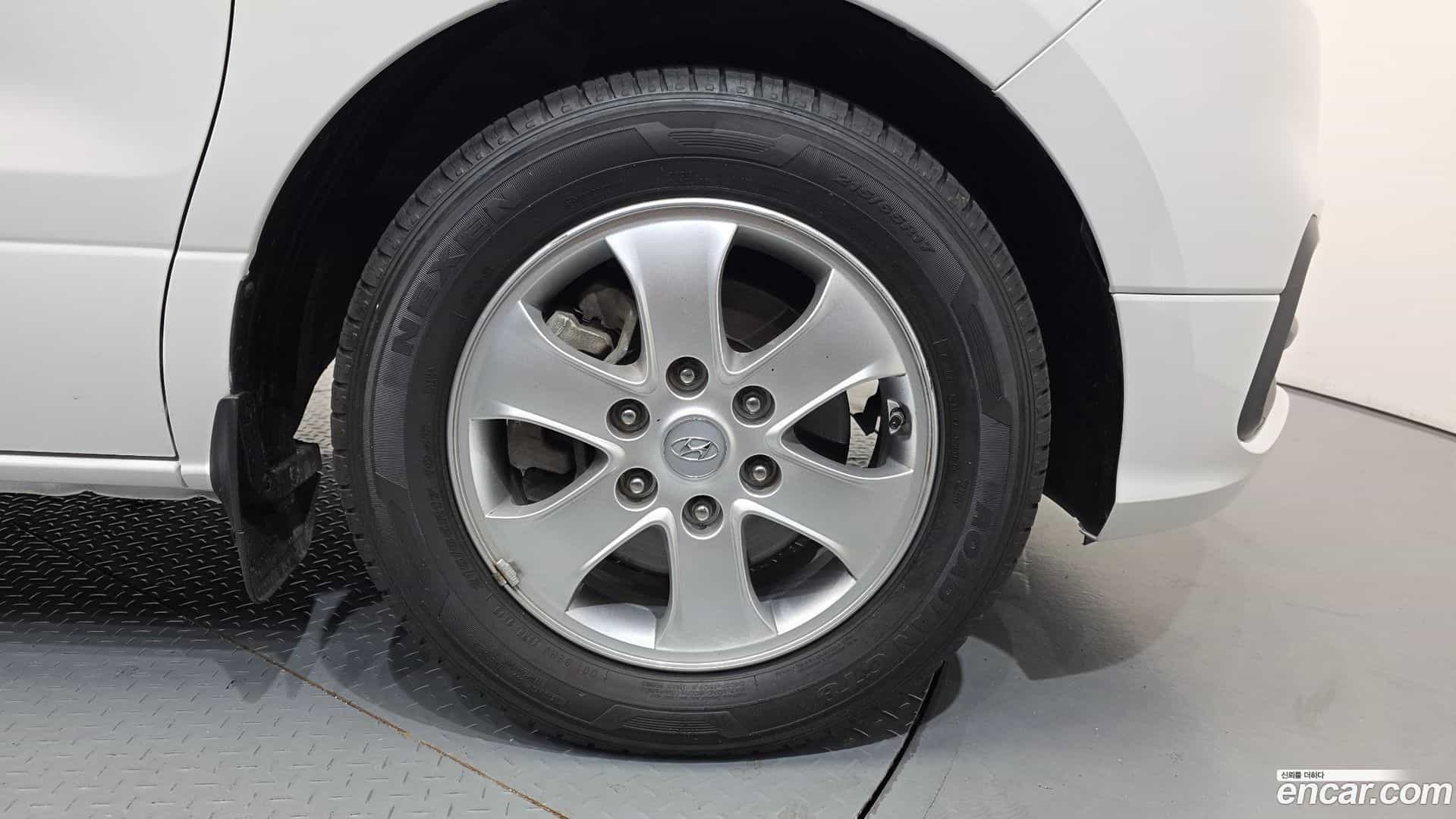Starex Hyundai 2019.1-OUTER-005