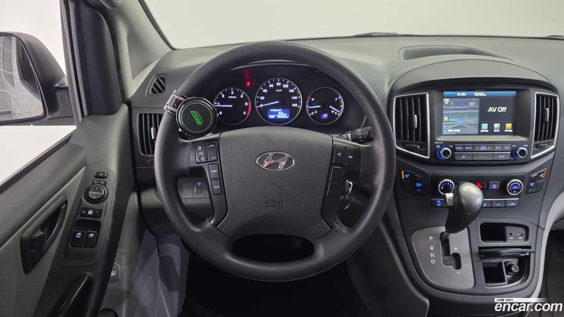 Starex Hyundai 2019.1-OPTION-017