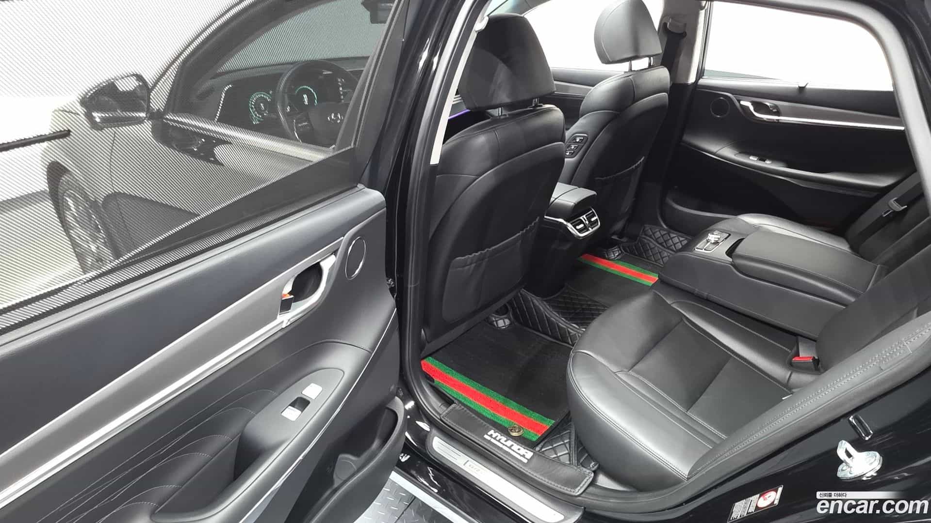 Grandeur Hyundai 2021.3-OPTION-015