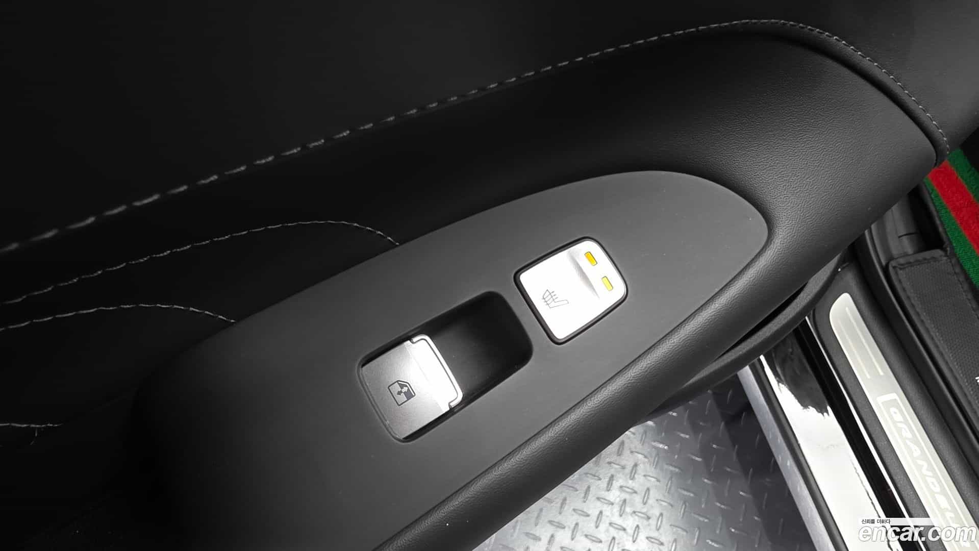 Grandeur Hyundai 2021.3-OPTION-023