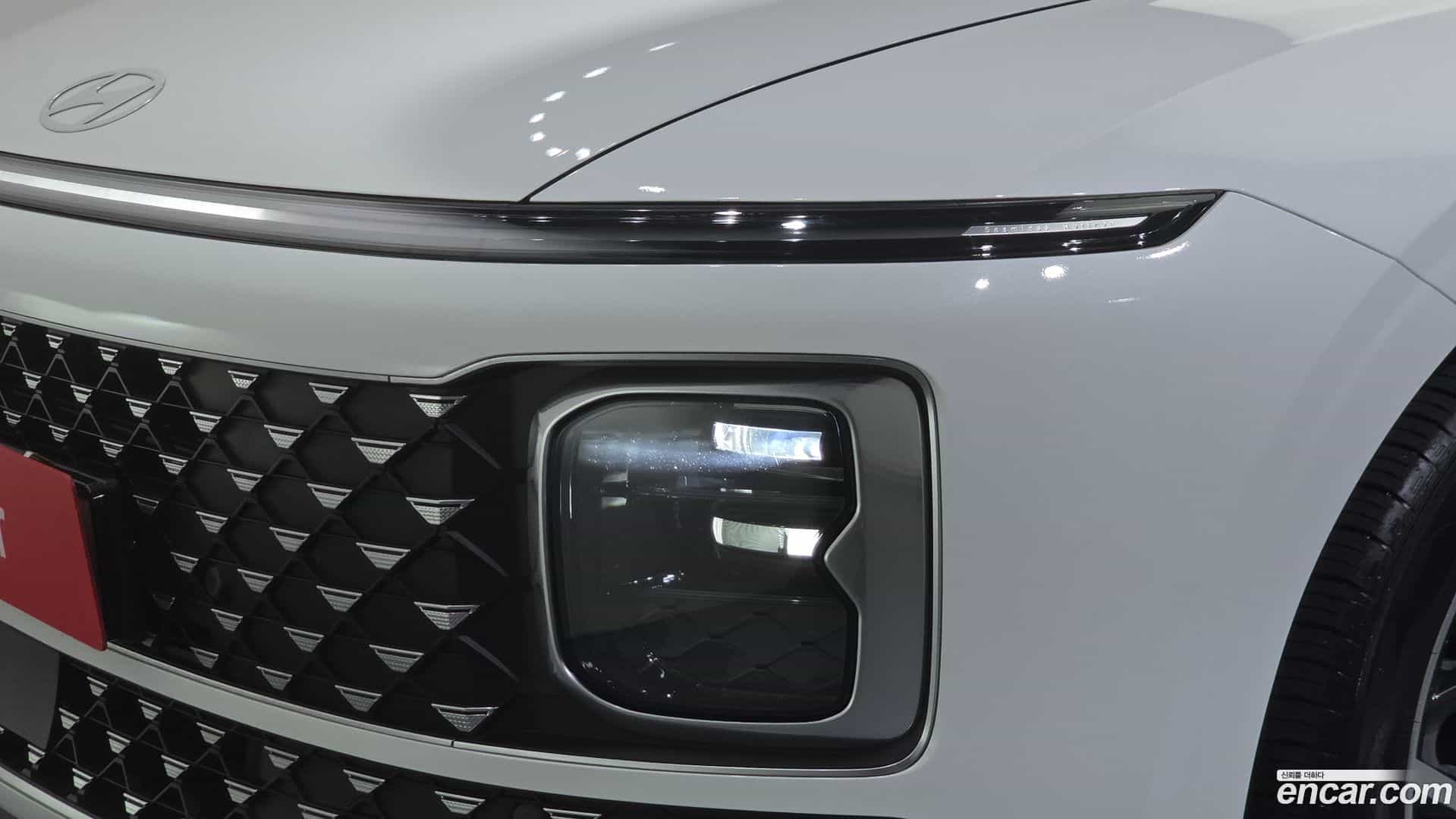 Grandeur Hyundai 2023.1-OUTER-032