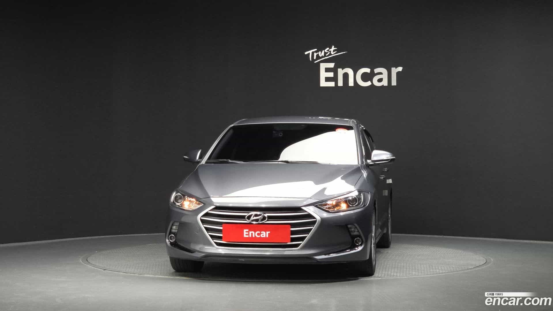 AVANTE Hyundai 2017.1-OUTER-003